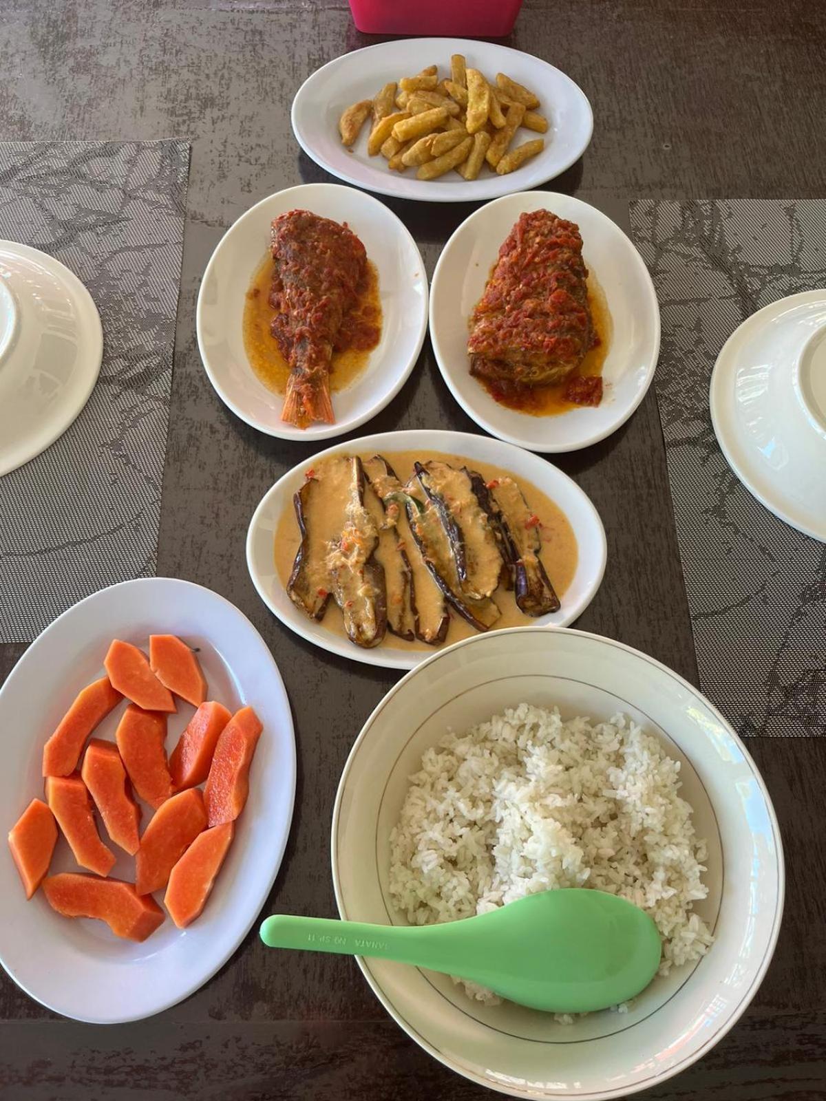 El Homestay 布纳肯 外观 照片